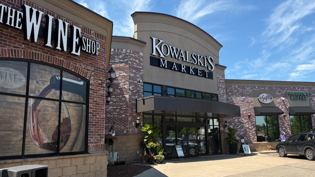 Kowalski’s Front Facade Photo